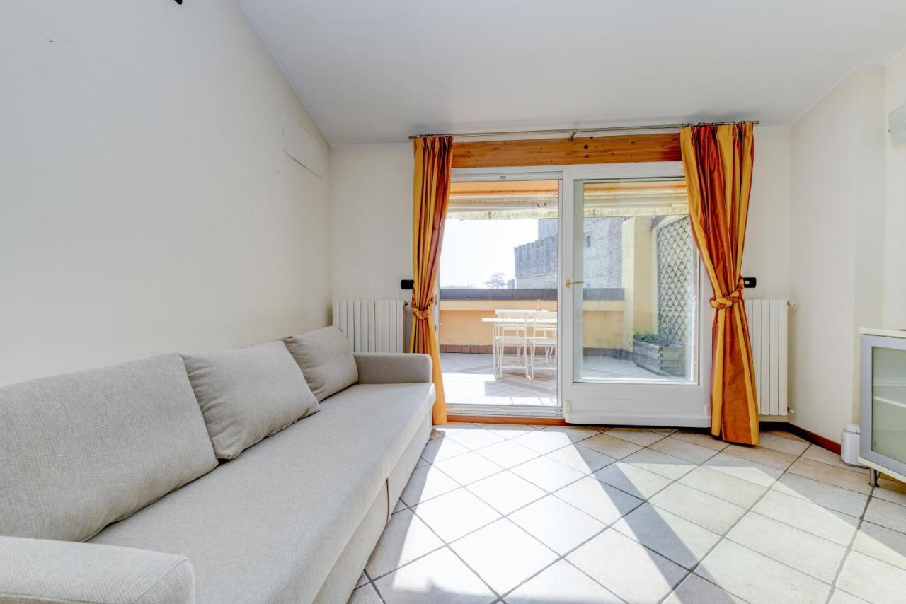 Sunset Apartment Home & Terrace Sirmione Exterior foto